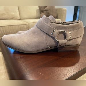Fergie Bootie 8.5